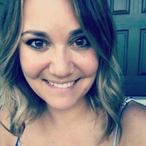 Meet your Posher, Christiana